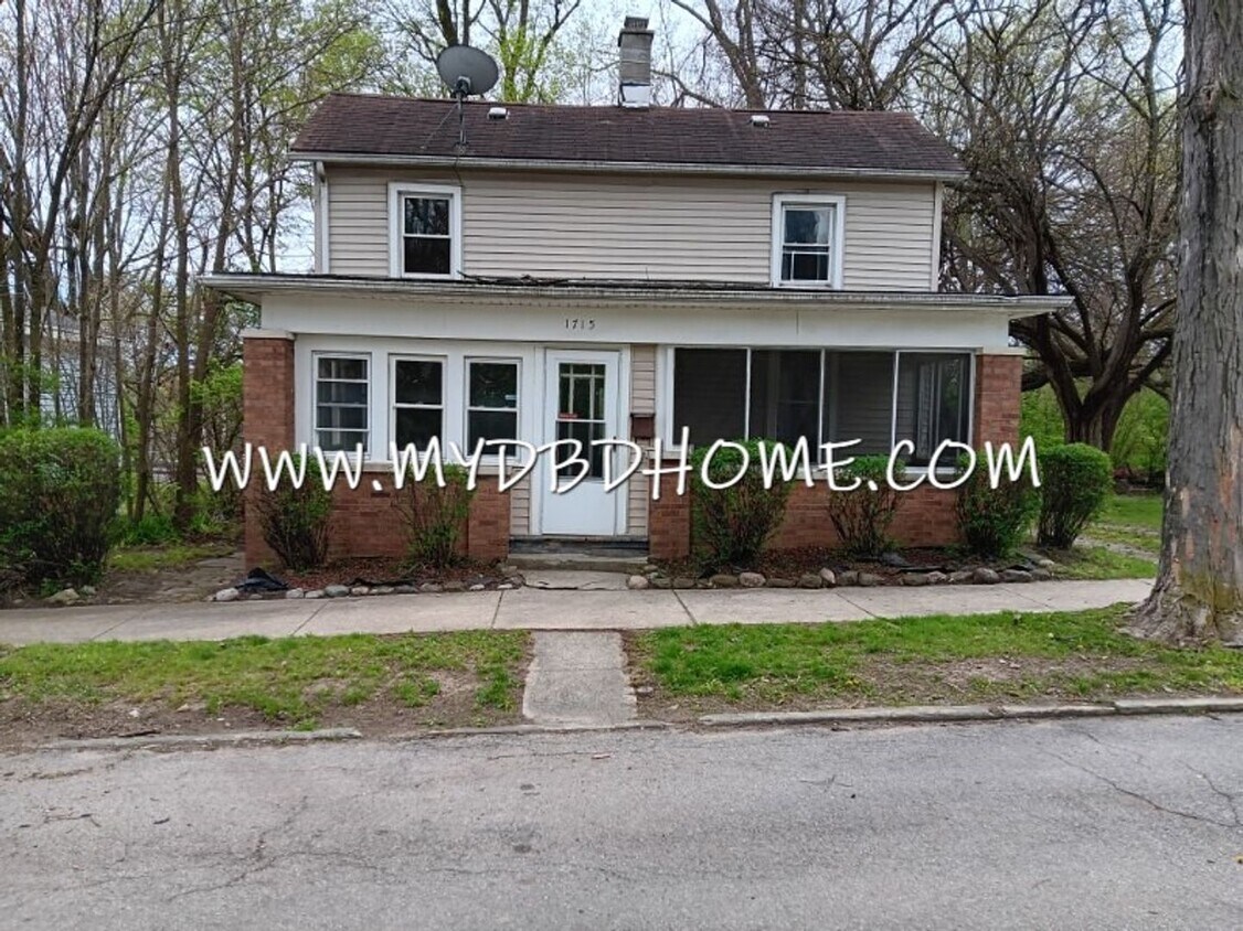 1715 Richardson St, Fort Wayne, IN 46808 House Rental in Fort Wayne