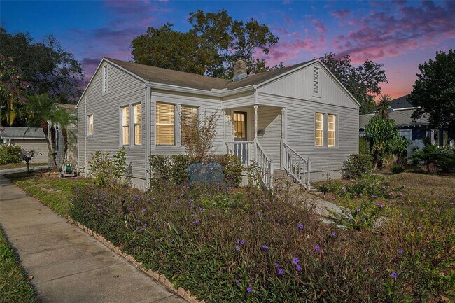Building Photo - 3623 W Obispo St