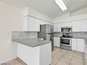 Building Photo - 4150 Tarpon Ave