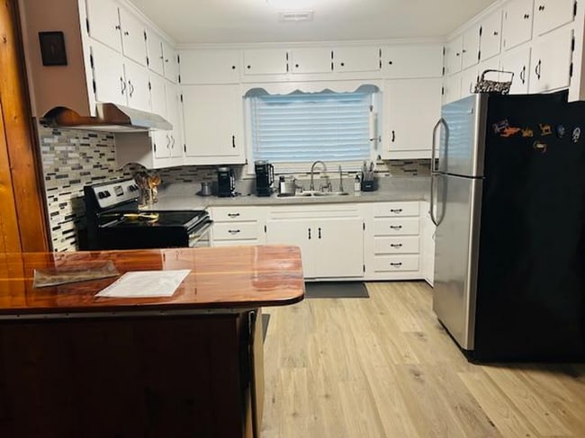 Kitchen - 2511 Mashburn Rd