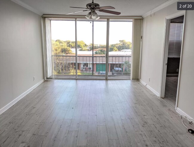 Foto del edificio - 4501 NE 21st Ave