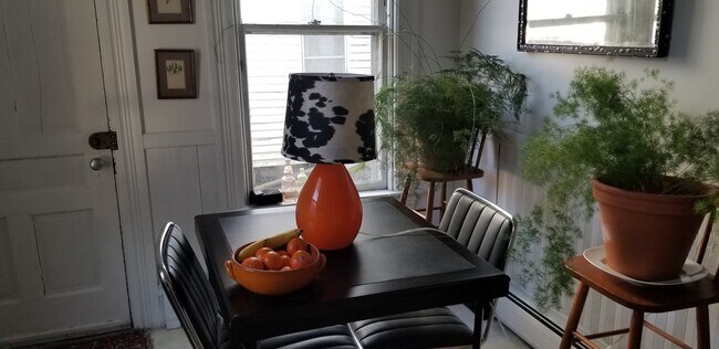 kitchen - 4 Hickok Plz