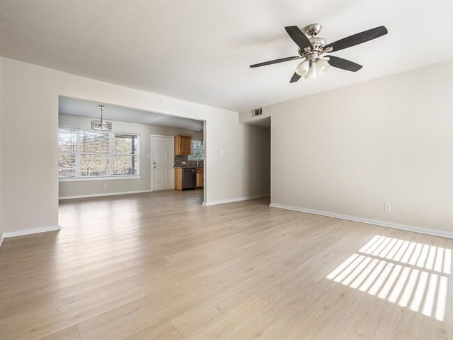 Building Photo - 800 Monterrey Pl