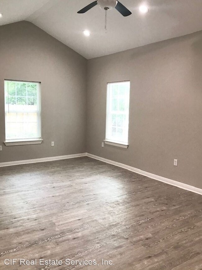 Building Photo - 3 br, 1 bath House - 1105 Old Dallas Rd.