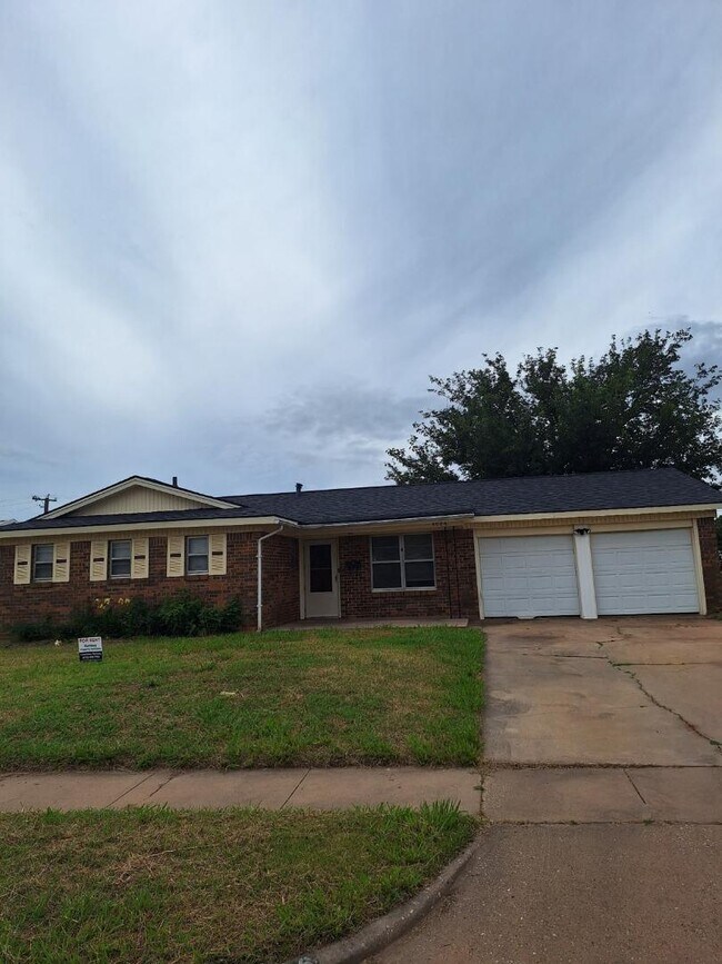 Foto del edificio - 4006 Hooper Dr
