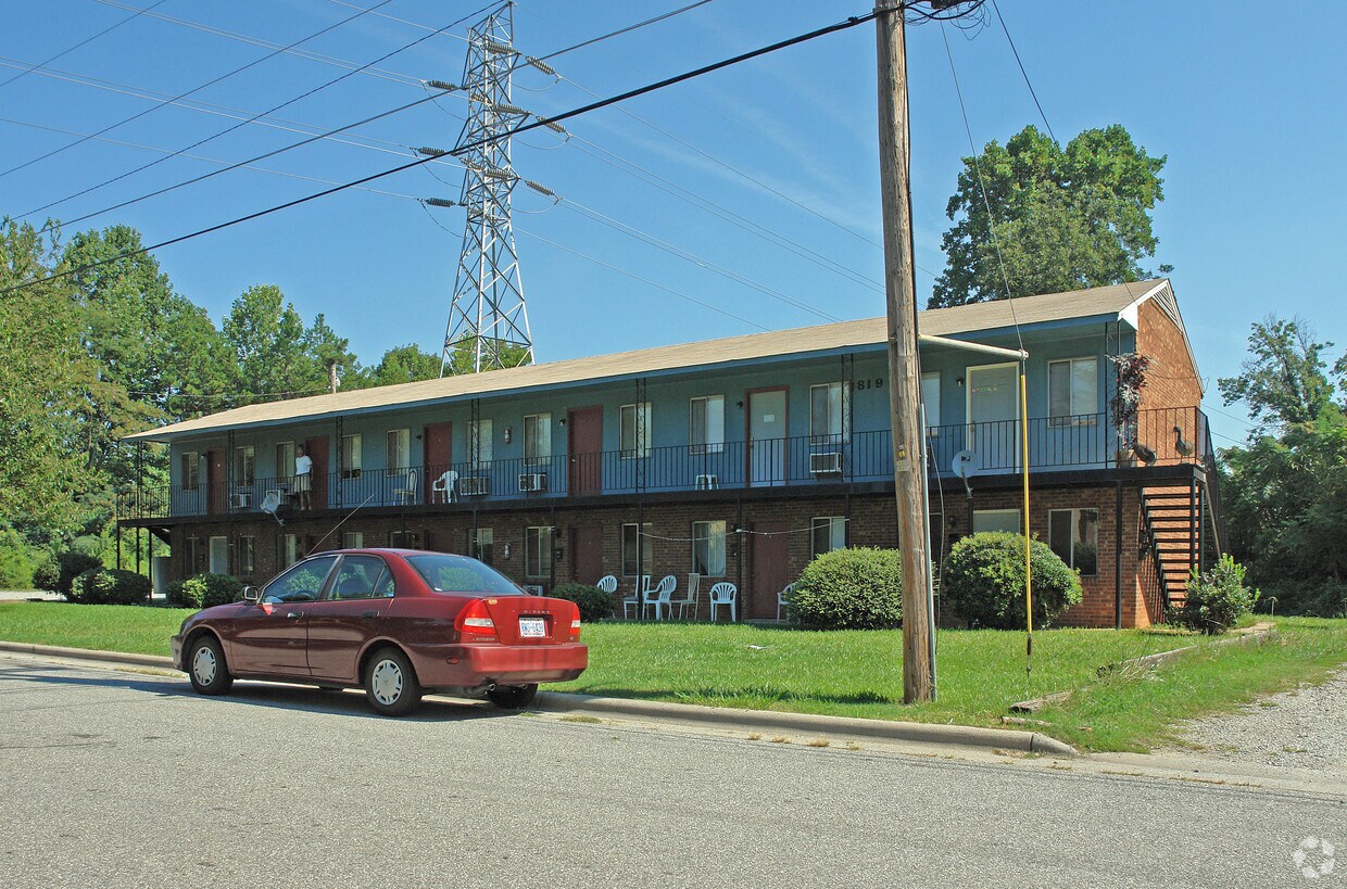 Primary Photo - 1819 Branch St