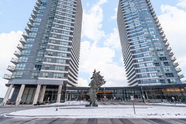 Building Photo - 115 McMahon Dr