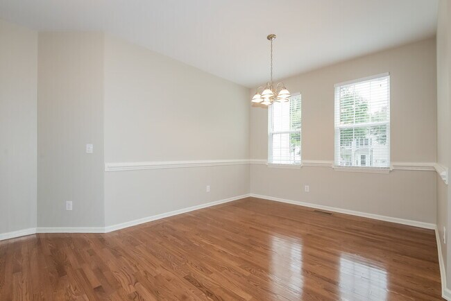 Foto del edificio - 437 Hay River St