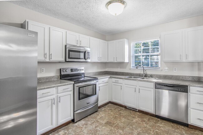 Foto del edificio - 103 Bridgedale Ct