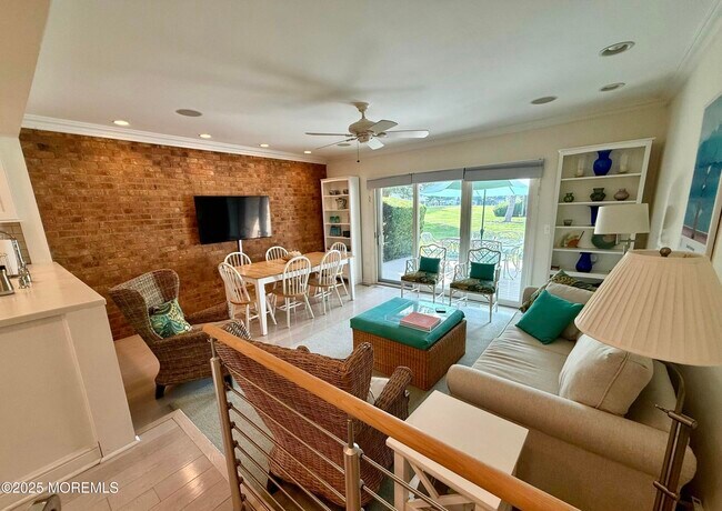 Foto del edificio - 68 Linden Ct