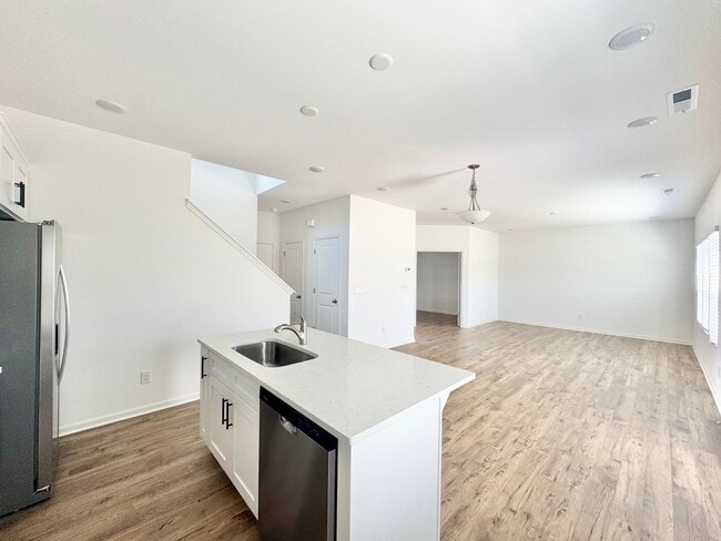 Building Photo - NEW 4 br 2.5 ba with loft and private study in the Kensington community READY MAY 2026