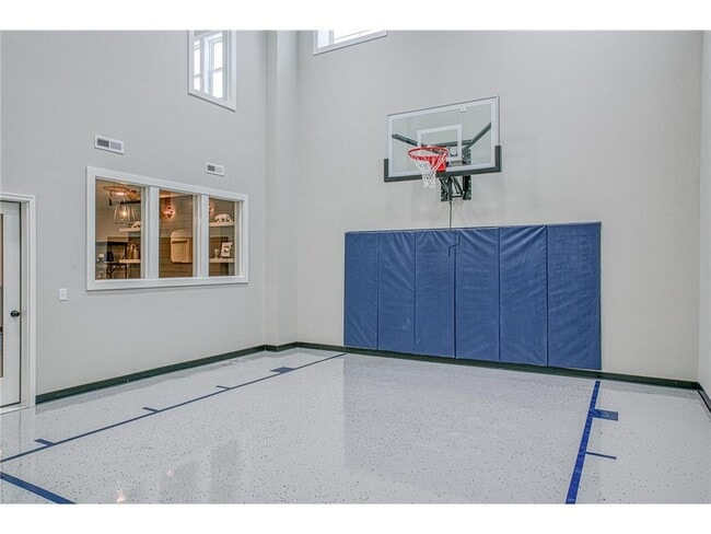 Building Photo - 9733 8th St N