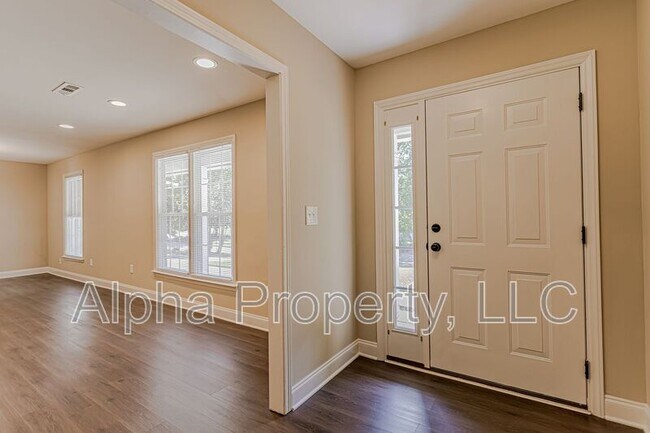 Foto del edificio - 213 Hunters Trail