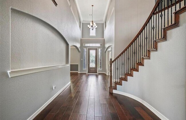 Building Photo - 7810 Trinity Hills Ln