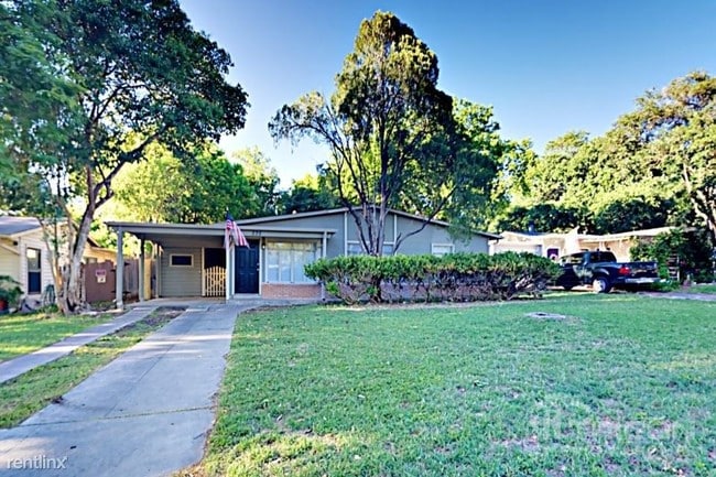 Building Photo - 235 Trudell Dr