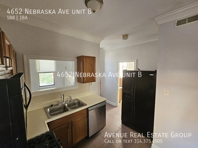 Building Photo - 4652 Nebraska Ave