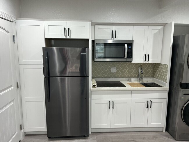 Foto del edificio - Super Cute 1 Bedroom, 1 Bath ADU