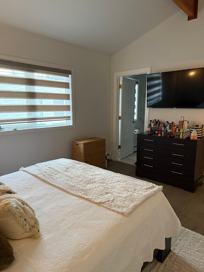 Foto del edificio - 490 Undercliff Ave