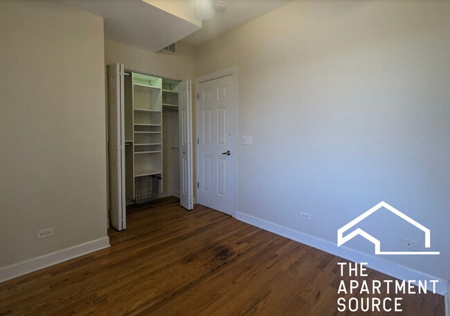 Building Photo - 3240 N Clifton Ave