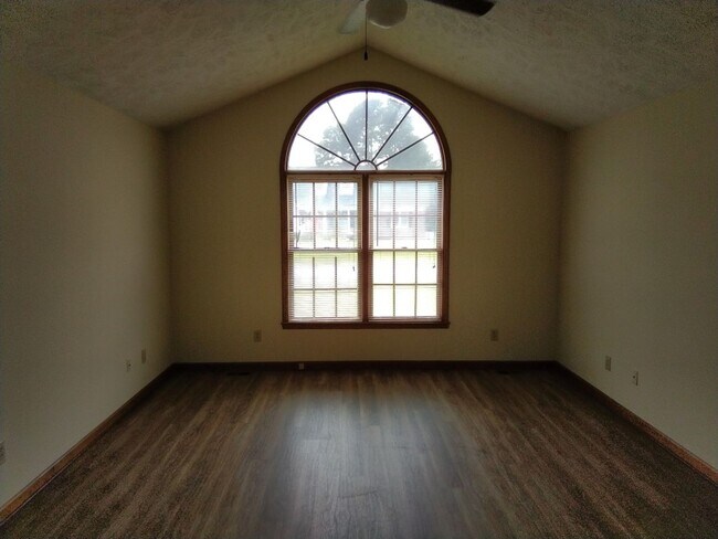Foto del edificio - Duplex in Hope Mills!