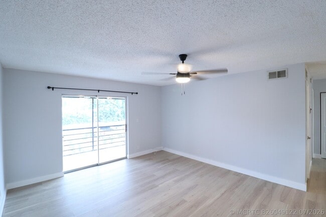 Building Photo - 1271 NW 13th St