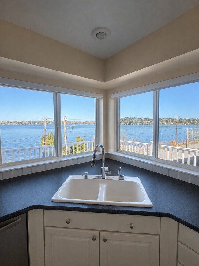 Foto del edificio - 230 116th Ave NE