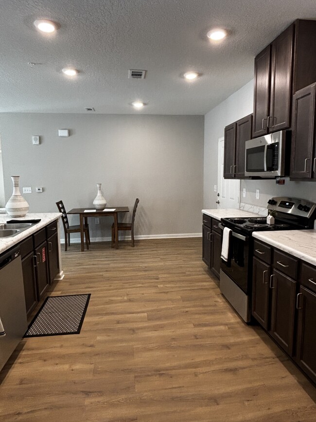 Kitchen Example (3 Bedroom) - Gateway at the Green