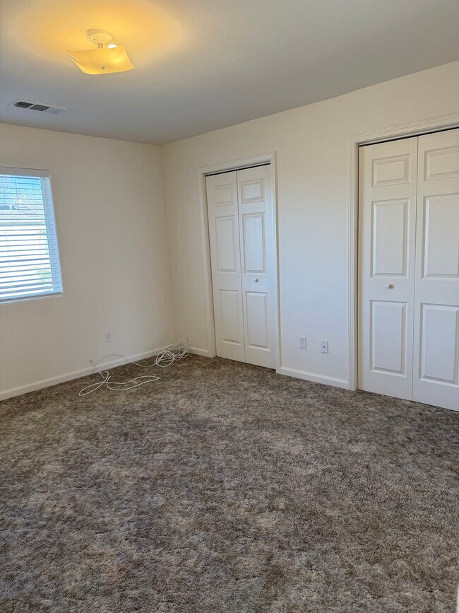 Foto del edificio - 21420 Golden Hills Blvd