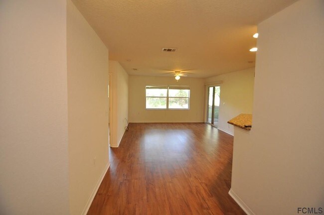 Building Photo - 4600 E Moody Blvd