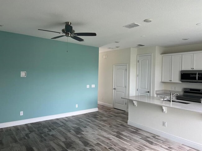 Building Photo - 3077 Caribbean Soul Dr