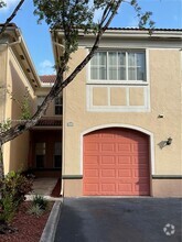 Building Photo - 2492 Centergate Dr