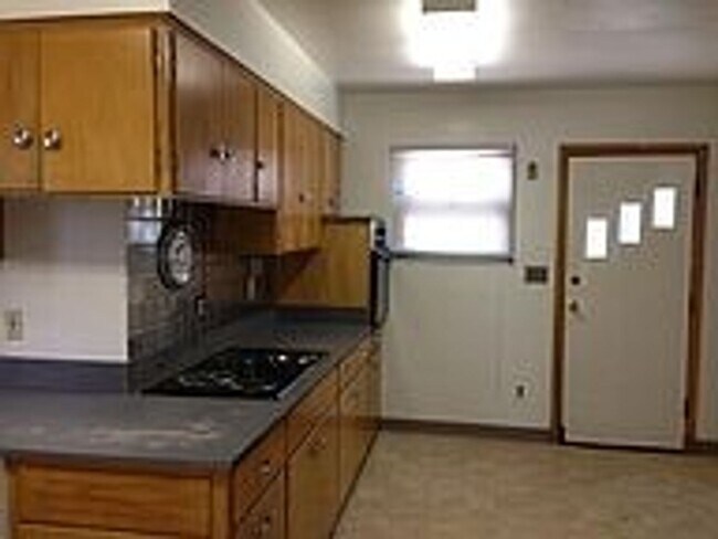 Foto del edificio - 3 bedroom house close to University of Iow...