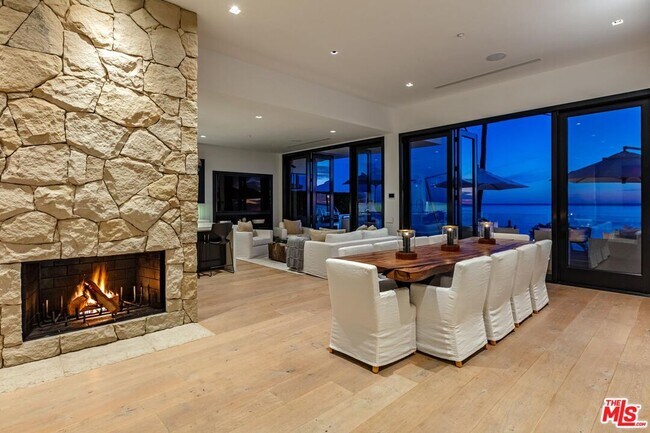 Foto del edificio - 31652 Broad Beach Rd