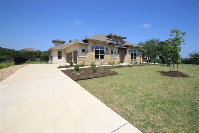 Building Photo - 510 Doe Whisper Way