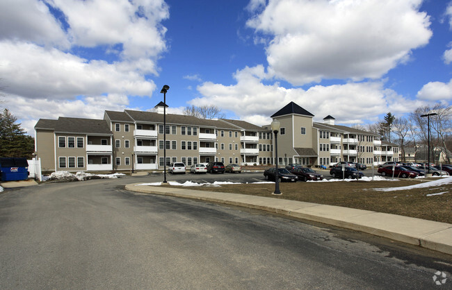 Primary Photo - Grandview Commons