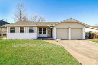 Building Photo - 3821 Rosewood Ct