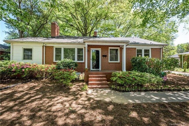 Foto del edificio - 4425 Halstead Dr