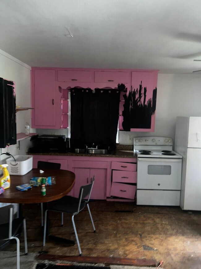 Foto del edificio - 1847 N 56th St