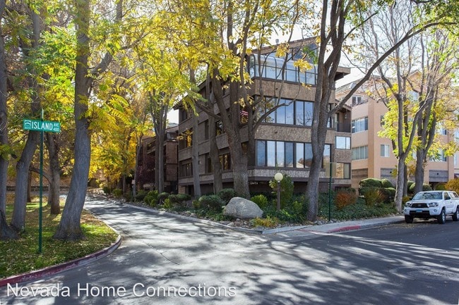 Building Photo - 2 br, 2 bath House - 516 Island Avenue