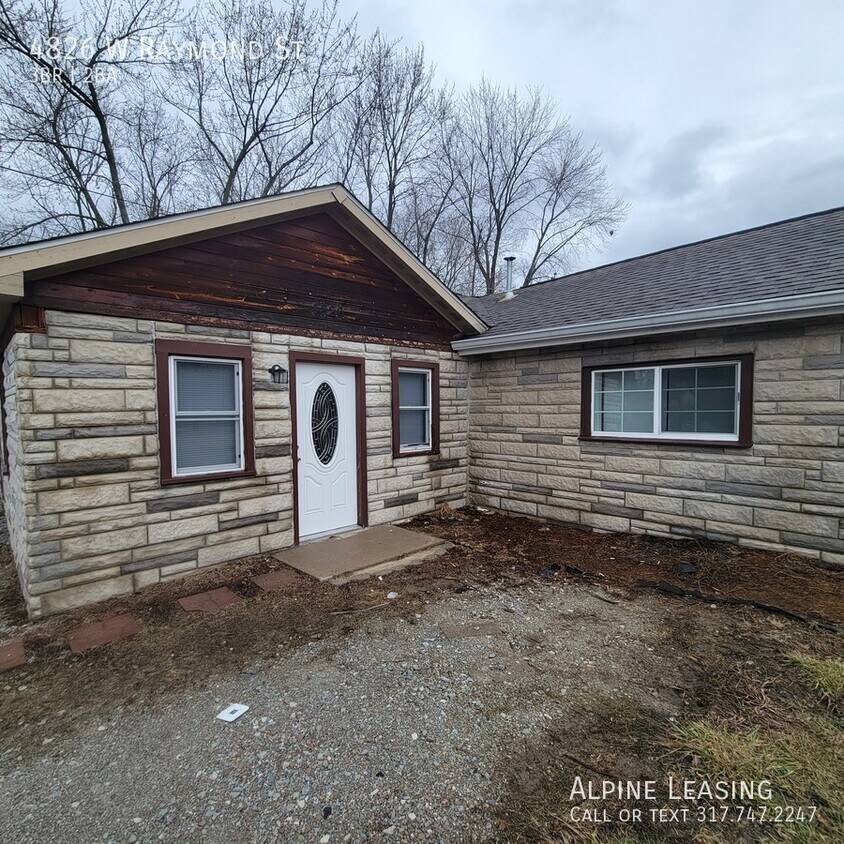 Primary Photo - Park Fletcher area 3BR/2BA House ready to ...