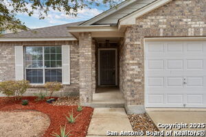 Building Photo - 411 Point Rise