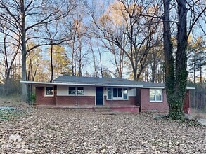 Building Photo - 3836 Garrett Rd SW