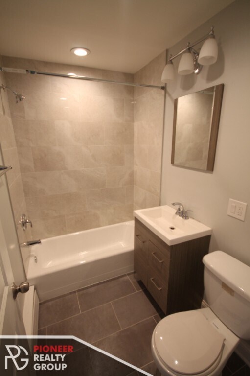 Foto del edificio - 6120 N Kenmore Ave