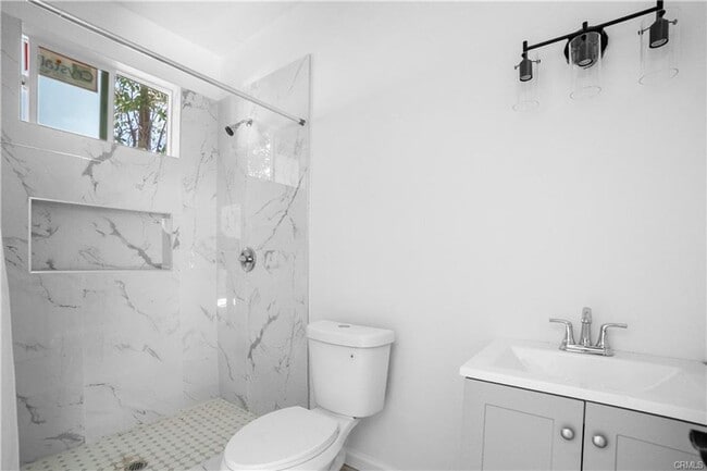 Building Photo - Just completed in 2025, this newly built 4-bedroom, 3-bath ADU