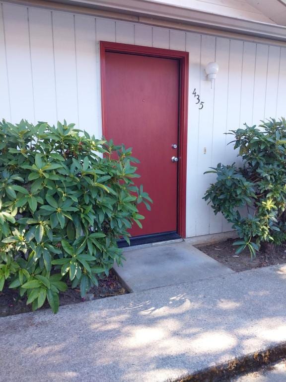 Building Photo - 435 NE Silverwood Pl