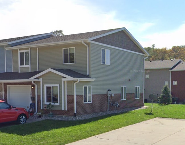 Building Photo - 1850 Red Bertrand Ct