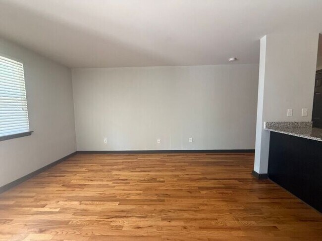 Foto del edificio - Renovated 1 Bedroom in South Nashville - $99 Deposit Special!