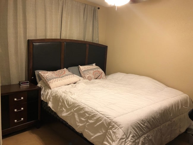 Building Photo - 2110 Willow St