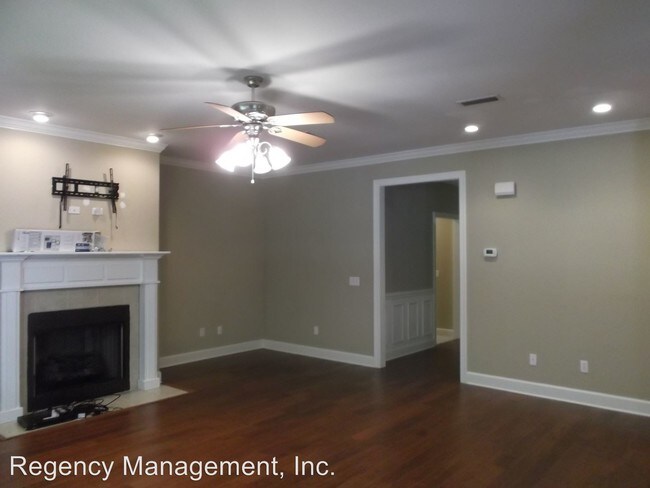 Building Photo - 4 br, 2 bath House - 115 Rosemount