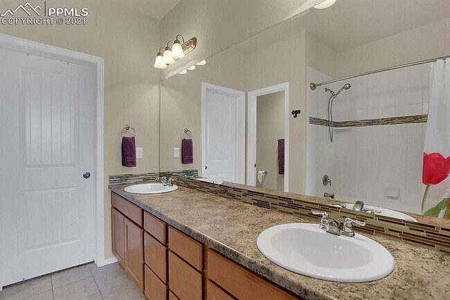 Building Photo - 5313 Prominence Point